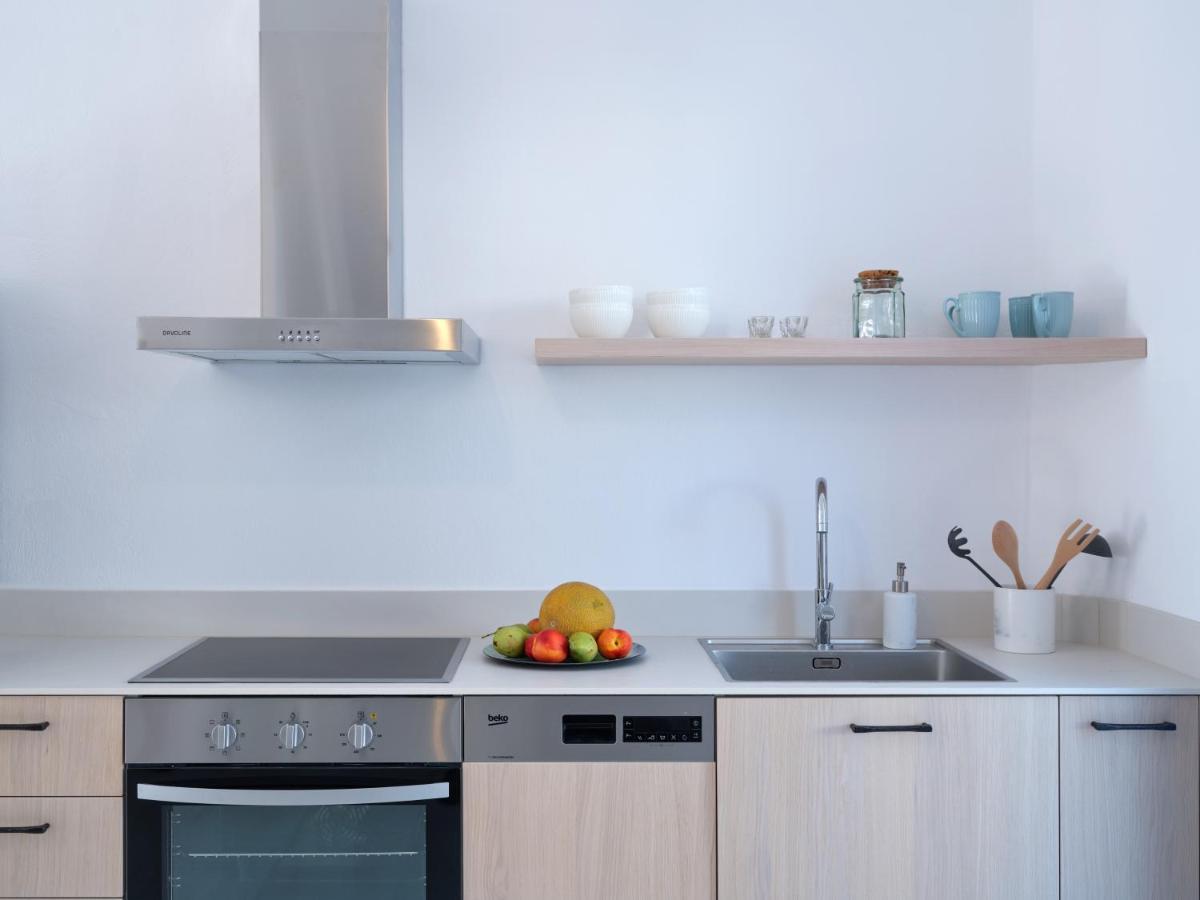 Etherio Apartment II Piso Livadi Exteriér fotografie
