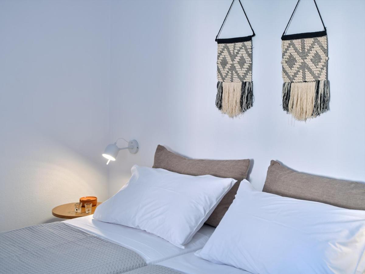 Etherio Apartment II Piso Livadi Exteriér fotografie