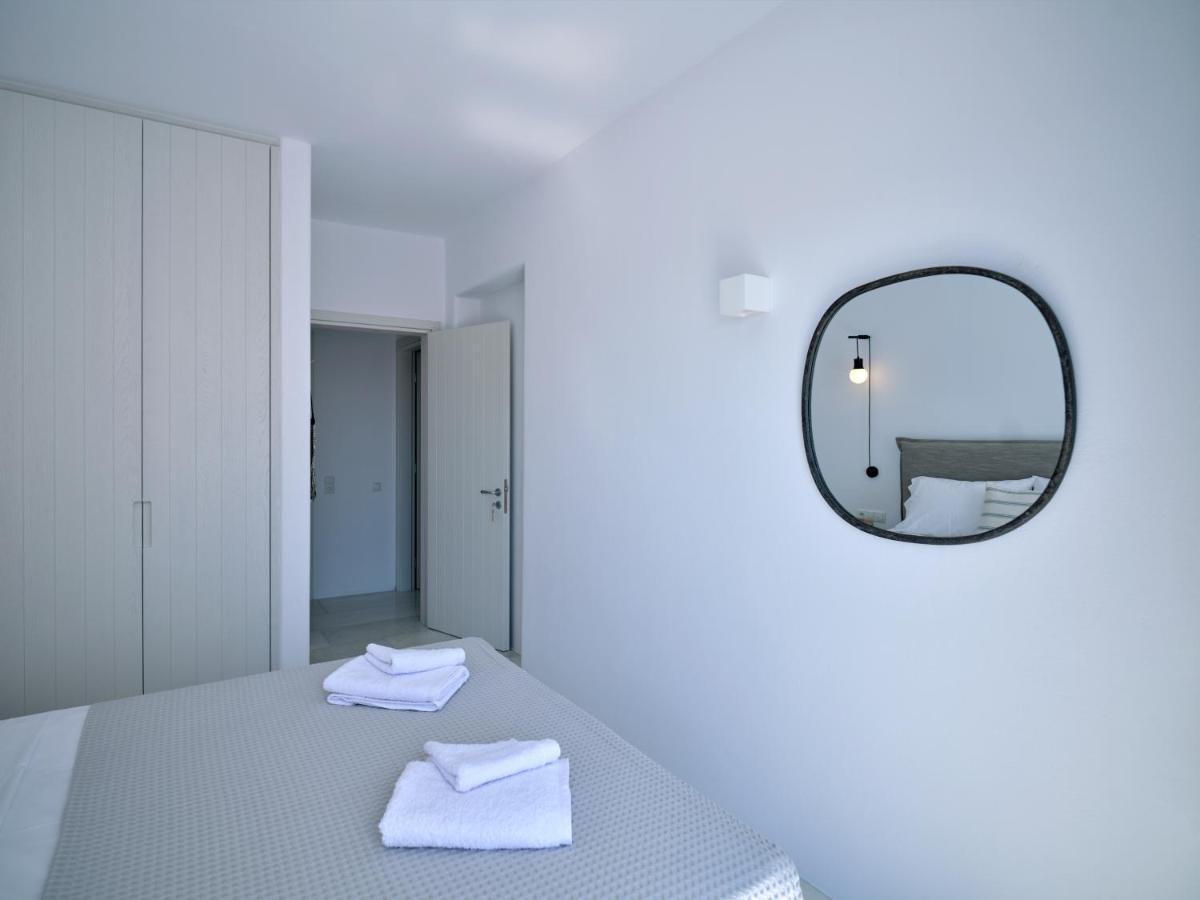 Etherio Apartment II Piso Livadi Exteriér fotografie